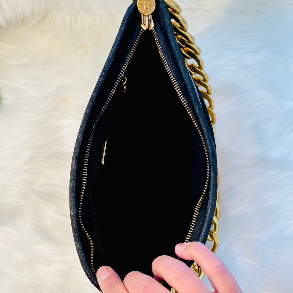 SOLD🖤 - Picture 3 of 14